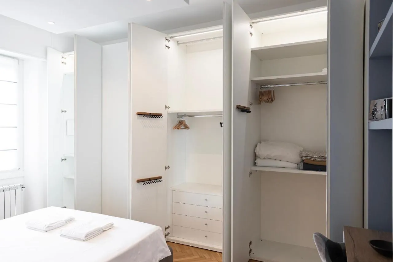 Elegante Bilocale In De Angeli - Piazzale Siena Apartment Milan